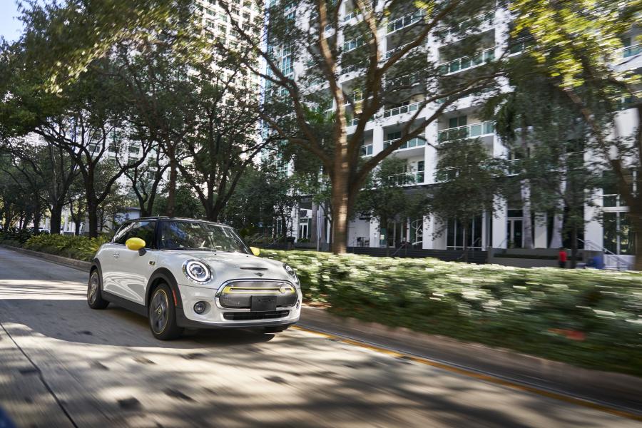  Mini Cooper SE (F56) 2020 года  (NA) (фото 145 из 342)